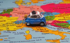Europa samochodem, wynajem aut, wycieczka za granicę